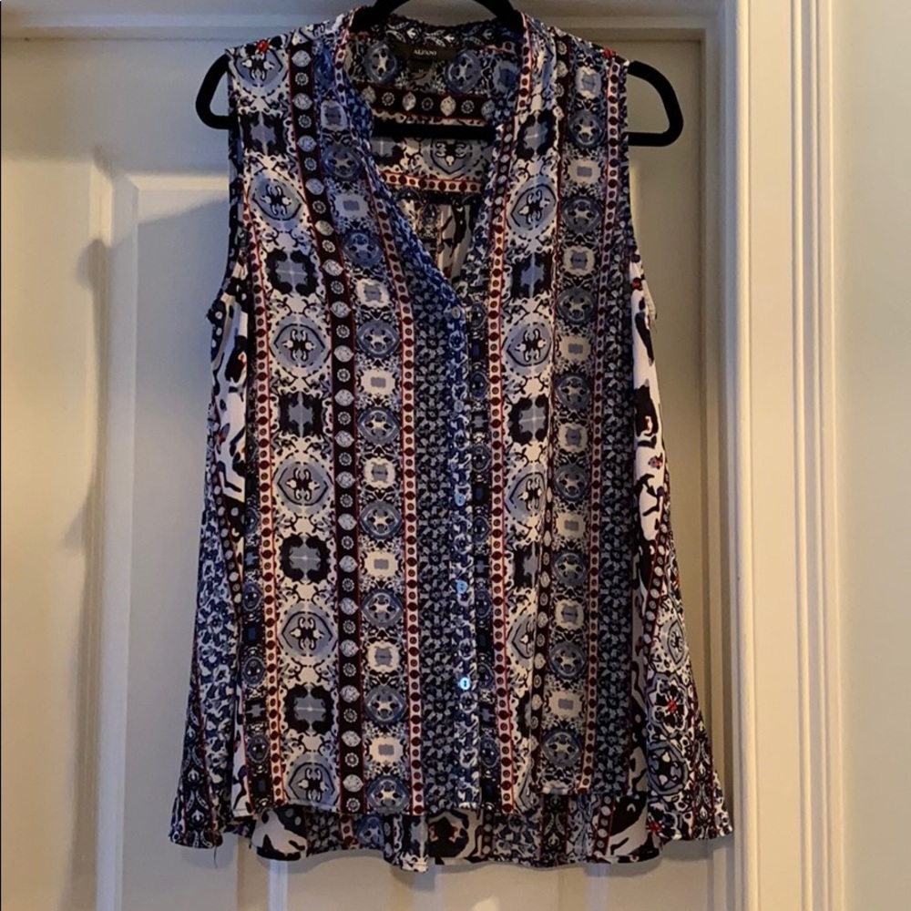 Alfani Sleevless Top Button Front